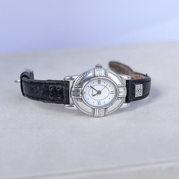 Brighton Moscow Watch Oval Face Vintage Retired Leather Band Working 7" - Picture 3 of 7